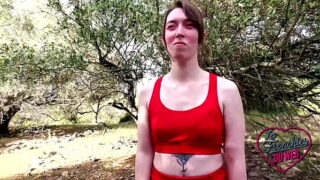 Daisy s’occupe de trois mecs en même temps